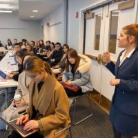 Mandarin Consulting US Holds Seminar for Chinese Students On-site  at Columbia University